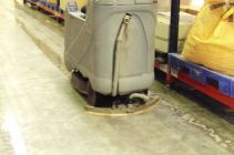 warehouse-floor-cleaning